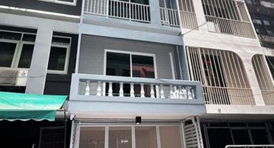 For rent 1 bed retail Space in Phra Khanong, Bangkok