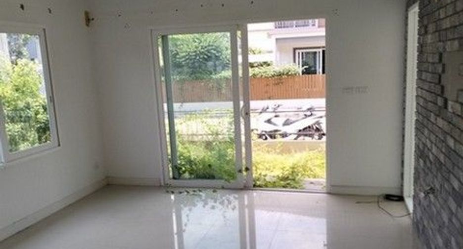 Casa en venta de 1 habitaciones en Bang Khun Thian, Bangkok