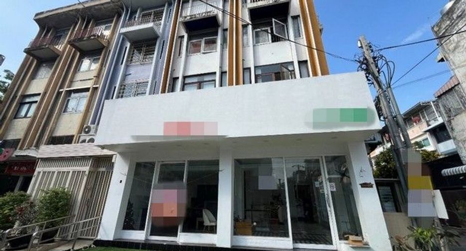 For rent 1 bed retail Space in Yan Nawa, Bangkok