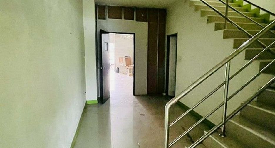 Продажа 4 спальни торговое помещение в Самоен, Чианг Маи