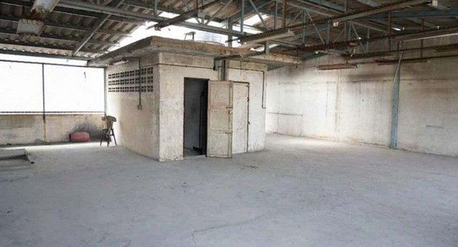For sale 5 bedrooms retail Space in Phaya Thai, Bangkok