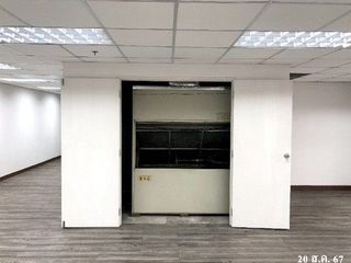 Büro zum Kauf mit 1 Zimmer in Bang Rak, Bangkok