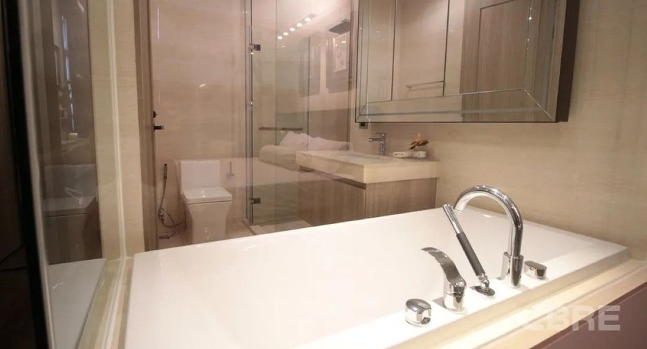 Продажа 1 кровать кондо в Кхлонг Тоеи, Бангкок
