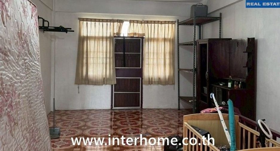 For sale 2 bedrooms retail Space in Lak Si, Bangkok