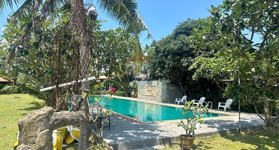 For rent 2 bedrooms townhouse in Ko Samui, Surat Thani