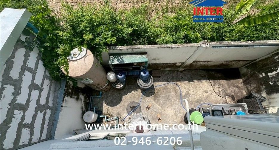 For sale 4 bedrooms townhouse in Lam Luk Ka, Pathum Thani