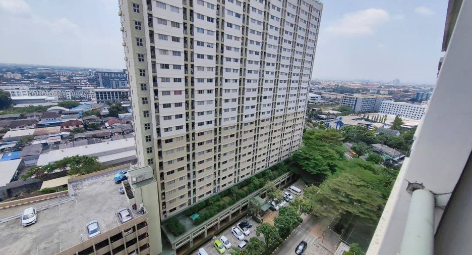 For sale 1 bed condo in Khan Na Yao, Bangkok