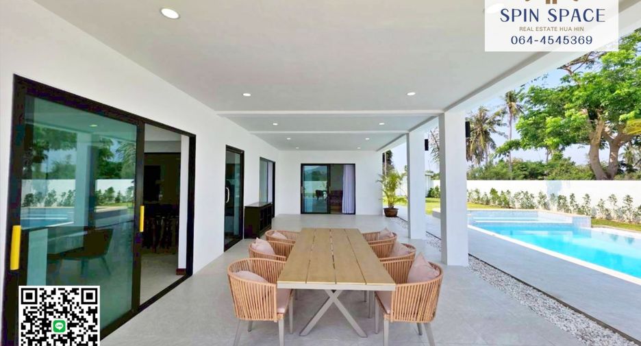 Villa en alquiler y en venta de 3 habitaciones en Mueang Chachoengsao, Chachoengsao