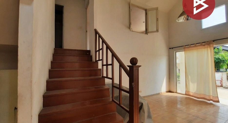 For sale 3 bedrooms house in Prawet, Bangkok