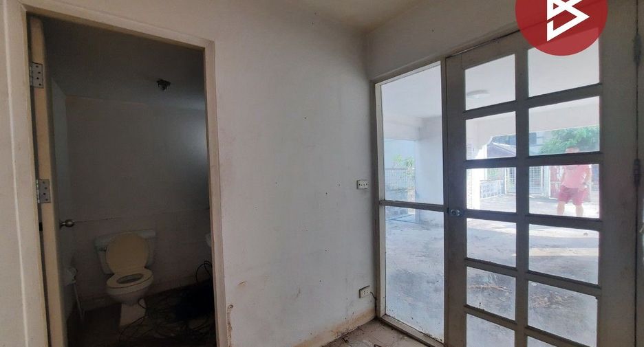 For sale 3 bedrooms house in Prawet, Bangkok