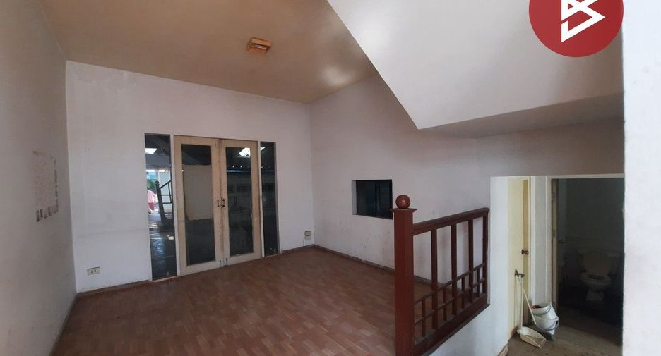 For sale 3 bedrooms house in Prawet, Bangkok