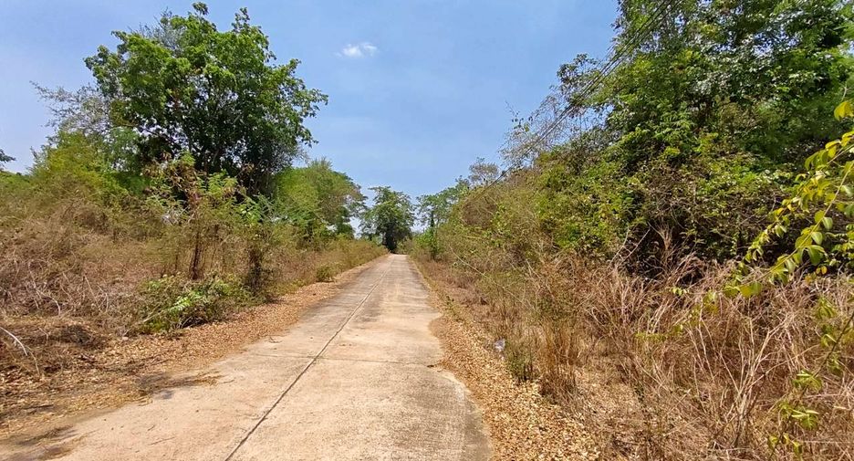Terreno en venta en Kaeng Krachan, Phetchaburi