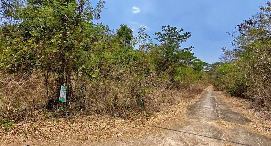 Terreno en venta en Kaeng Krachan, Phetchaburi