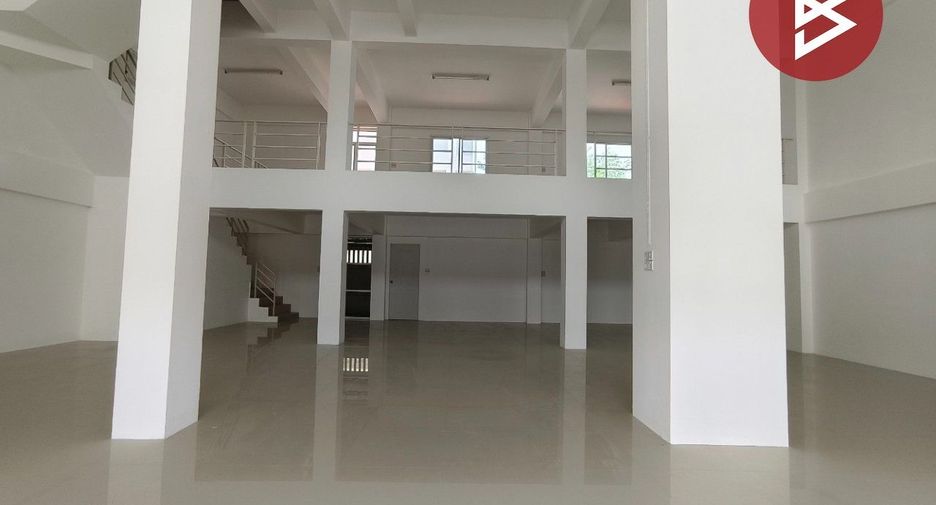 Local comercial en venta de 9 habitaciones en Mueang Chanthaburi, Chanthaburi