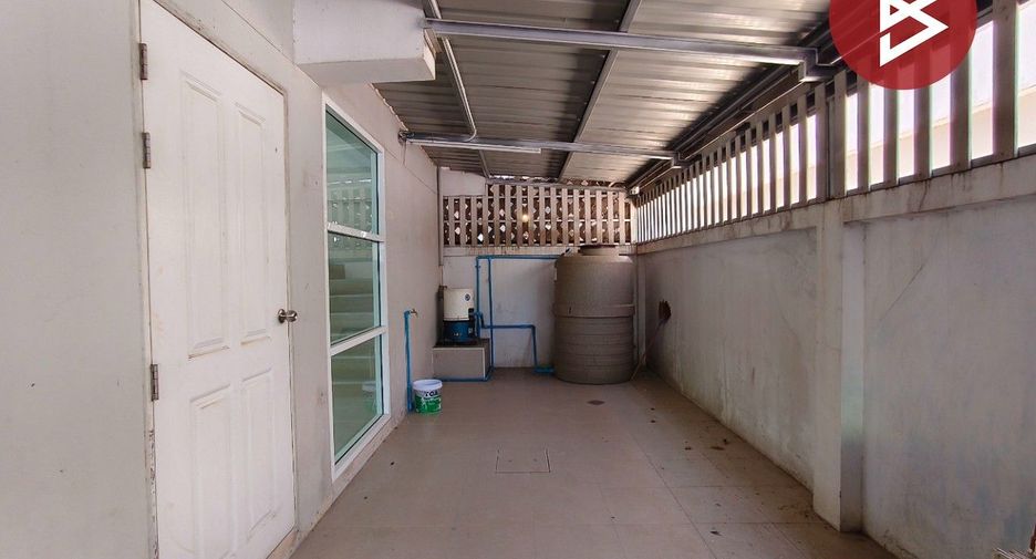 Local comercial en venta de 9 habitaciones en Mueang Chanthaburi, Chanthaburi