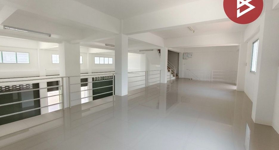 Local comercial en venta de 9 habitaciones en Mueang Chanthaburi, Chanthaburi