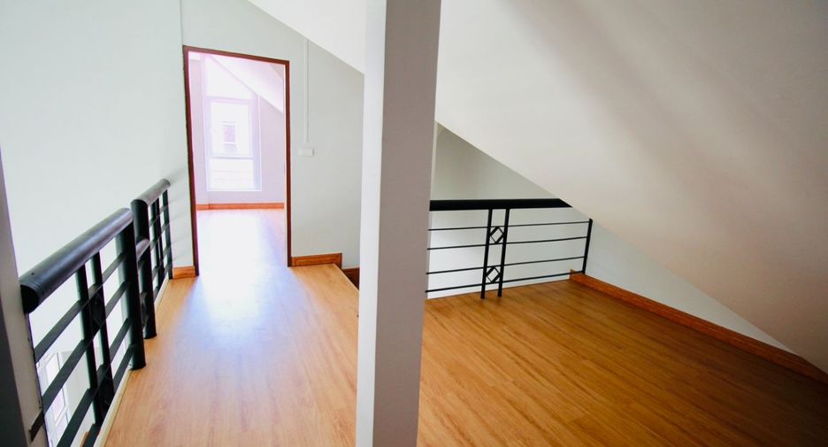 À vendre 4 chambres maison à Mueang Rayong, Rayong