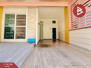 Reihenhaus zum Kauf mit 4 Zimmer in Mueang Samut Prakan, Samut Prakan