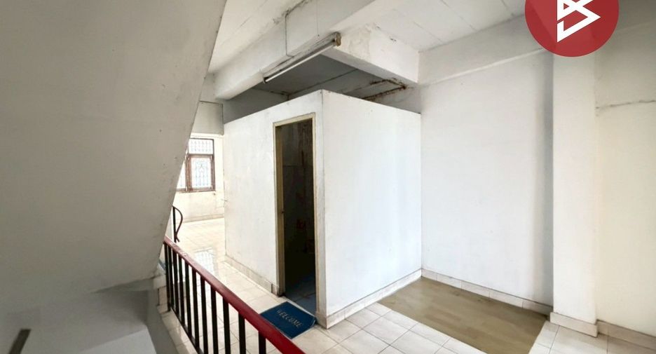 出售 5 卧室 商业空间 在 Sai Mai, 曼谷