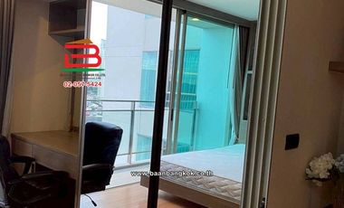 À louer et à vendre 1 chambre condo à Si Racha, Chonburi