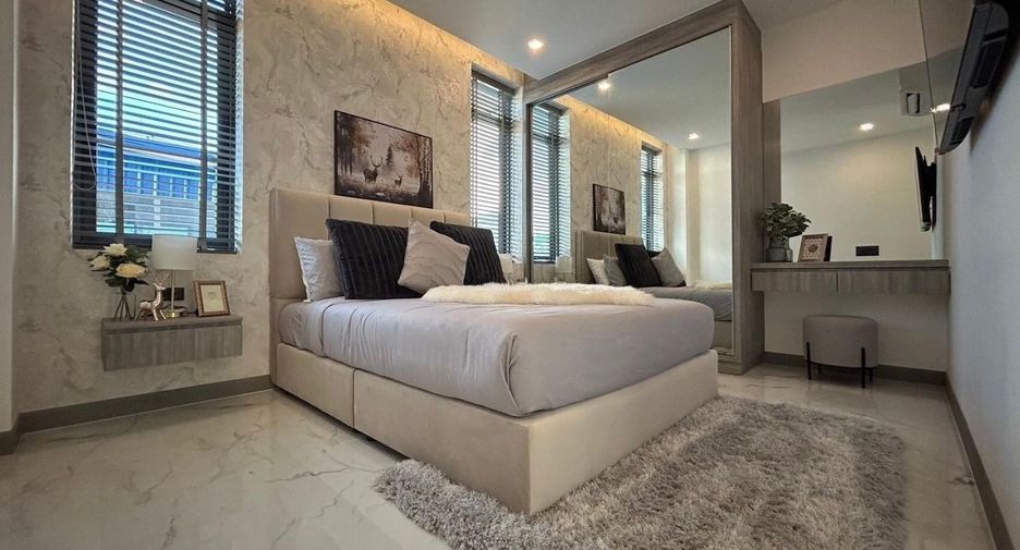 For sale 3 bedrooms villa in Bang Lamung, Chonburi
