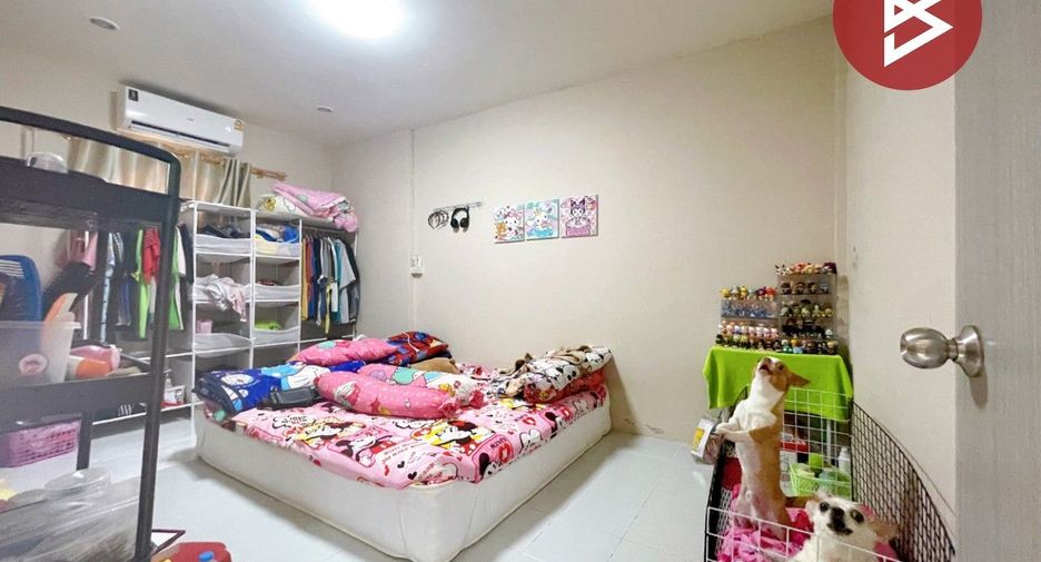 For sale 2 bedrooms townhouse in Mueang Chon Buri, Chonburi