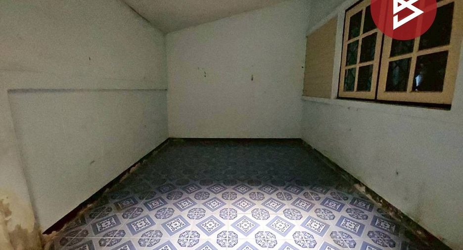 Haus zum Kauf mit 4 Zimmer in Mueang Chon Buri, Chonburi