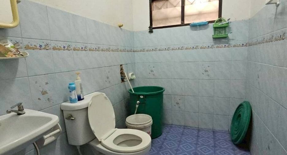 Haus zum Kauf mit 4 Zimmer in Mueang Chon Buri, Chonburi