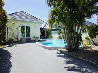 For rent 3 bedrooms villa in Mueang Phuket, Phuket