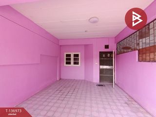 Casa adosada en venta de 2 habitaciones en Ban Pong, Ratchaburi