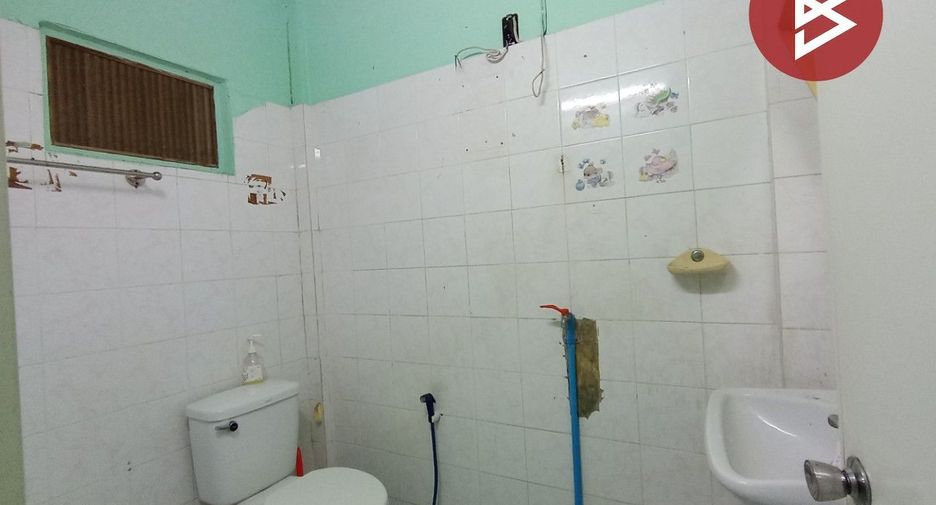 For sale 2 bedrooms townhouse in Ban Pong, Ratchaburi