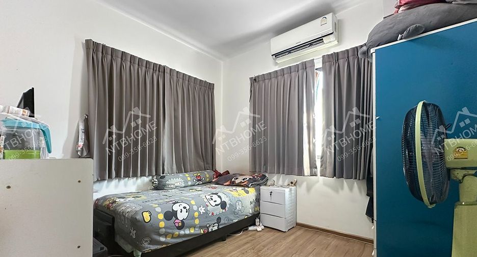 For sale 3 bedrooms townhouse in Mueang Nonthaburi, Nonthaburi