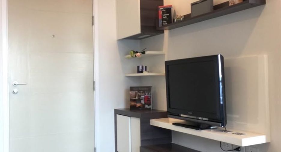 For rent 1 bed condo in Sathon, Bangkok