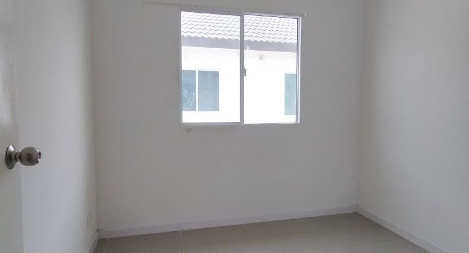 出售 3 卧室 联排别墅 在 Mueang Samut Sakhon, Samut Sakhon