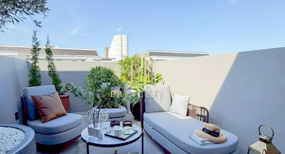 Casa en venta de 6 habitaciones en Suan Luang, Bangkok