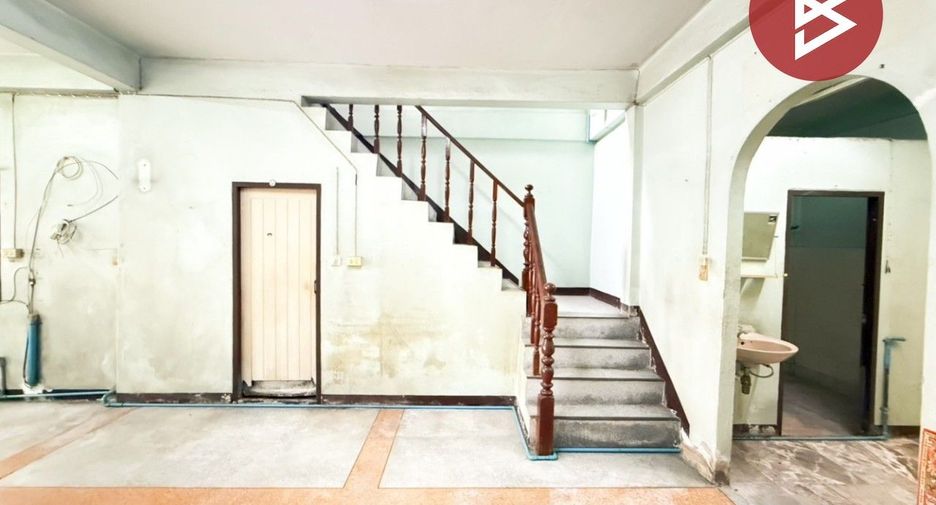 For sale 3 bedrooms townhouse in Chom Thong, Bangkok