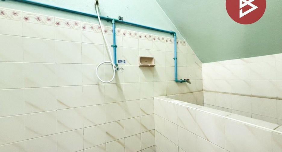 For sale 3 bedrooms townhouse in Chom Thong, Bangkok
