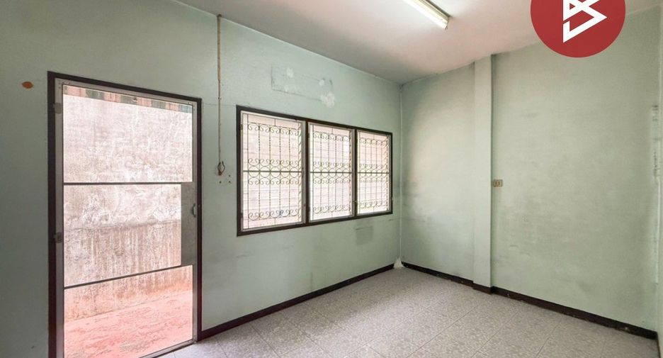 For sale 3 bedrooms townhouse in Chom Thong, Bangkok