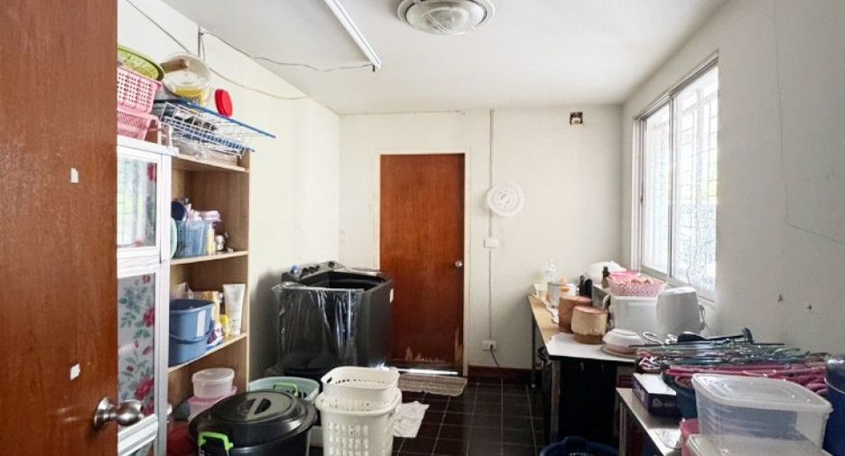 À vendre 3 chambres maison à Bang Phli, Samut Prakan