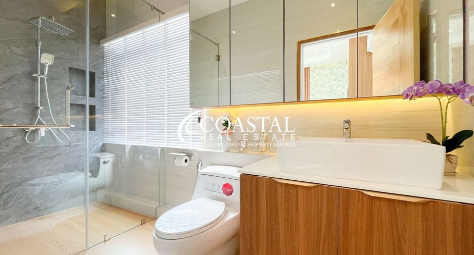 Casa en venta de 5 habitaciones en Bang Lamung, Chonburi