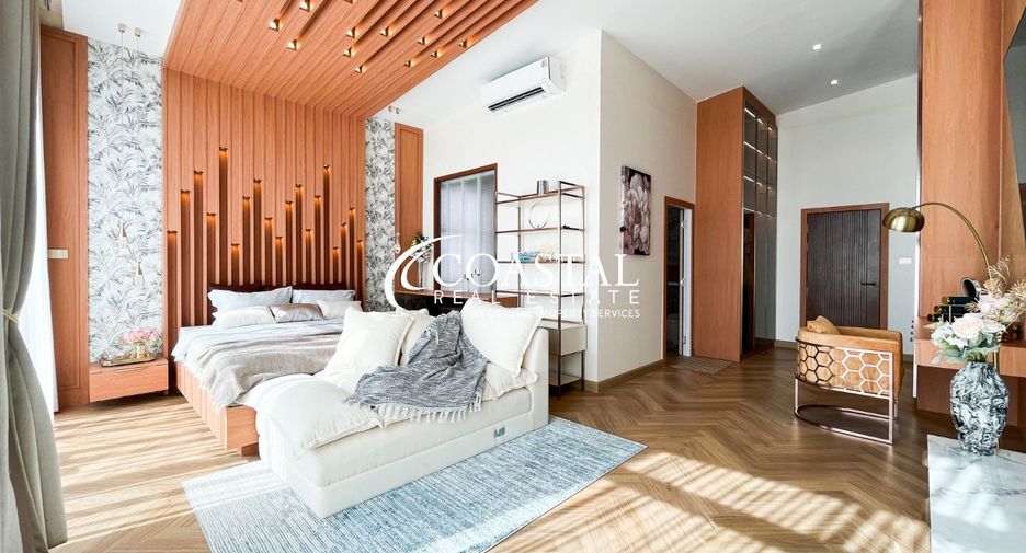 Casa en venta de 5 habitaciones en Bang Lamung, Chonburi