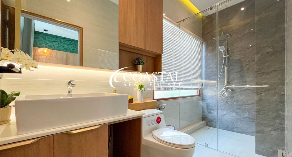 Casa en venta de 5 habitaciones en Bang Lamung, Chonburi