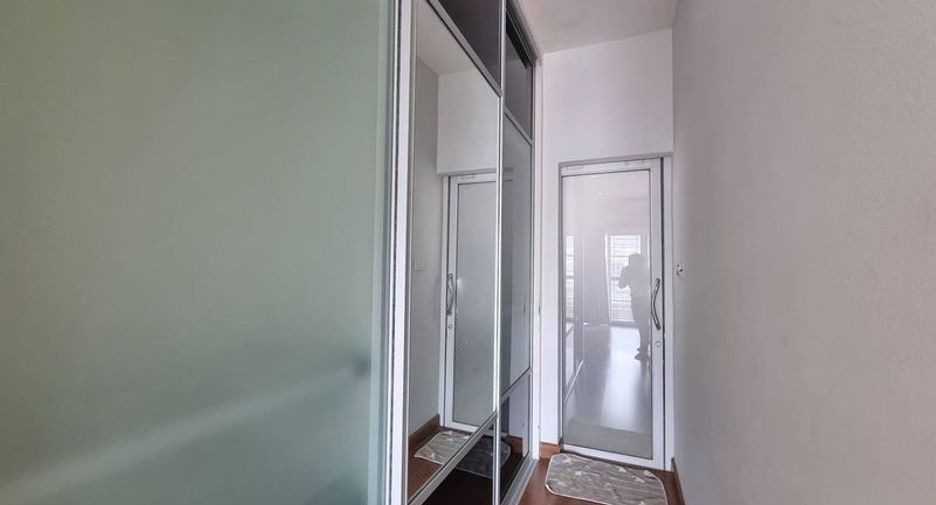 Haus zum Kauf mit 4 Zimmer in Si Racha, Chonburi