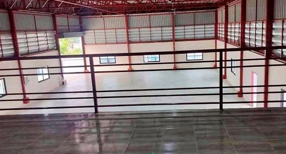 Almacén en venta de 2 habitaciones en Mueang Samut Sakhon, Samut Sakhon