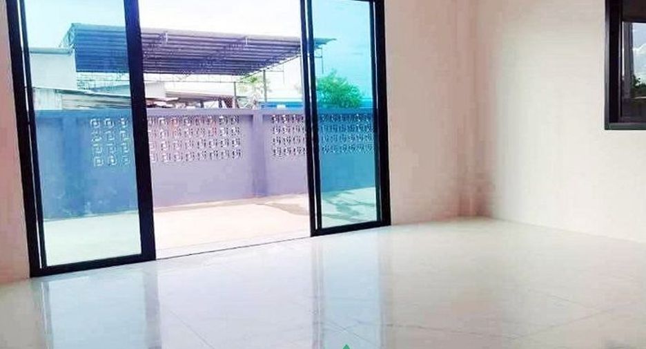 Almacén en venta de 2 habitaciones en Mueang Samut Sakhon, Samut Sakhon