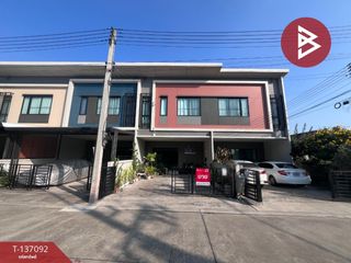 For sale 4 bedrooms townhouse in Lat Lum Kaeo, Pathum Thani