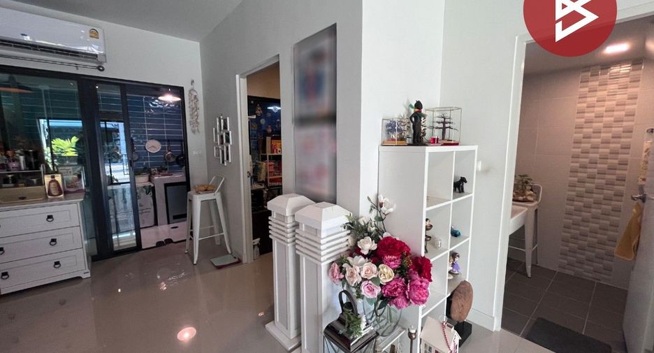 For sale 4 bedrooms townhouse in Lat Lum Kaeo, Pathum Thani