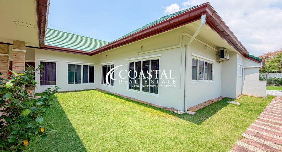 Casa en alquiler de 3 habitaciones en Bang Lamung, Chonburi