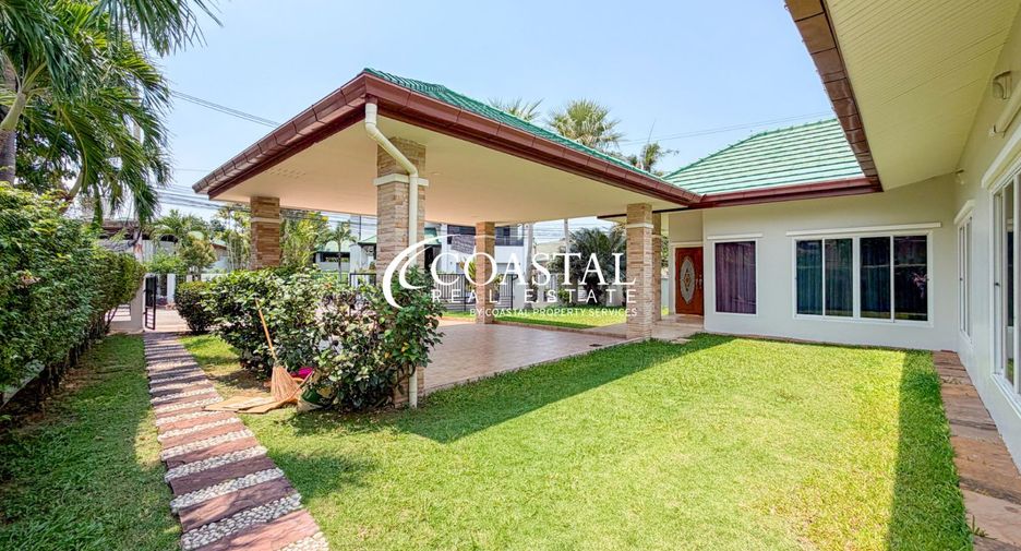 Casa en alquiler de 3 habitaciones en Bang Lamung, Chonburi