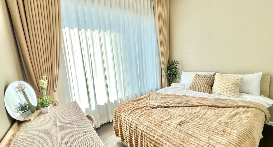 For rent 2 bedrooms condo in Chatuchak, Bangkok